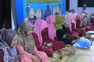 Desa Soko Gelar Sholawat Hadroh Rutin, Kepala Desa Dorong Kegiatan Positif