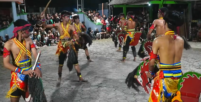Idul Fitri di Soko Semakin Istimewa dengan Kuda Lumping Krida Budaya