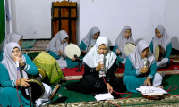 Sambut Ramadhan, Group Hadroh Ahsanul Latifa Gelar Sholawat di Mushola Nurul Ikhsan
